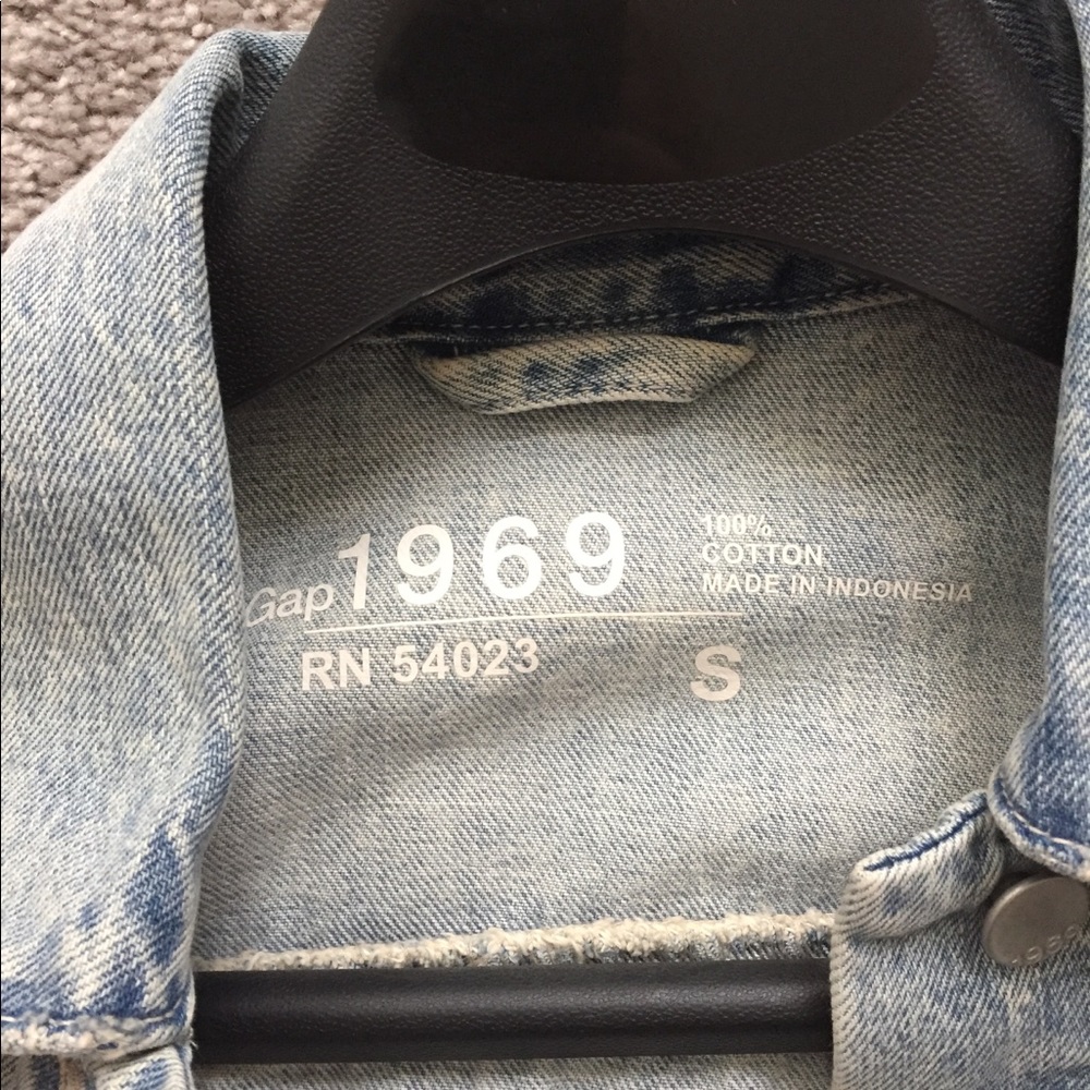 Gap Jean Jacket - image 2